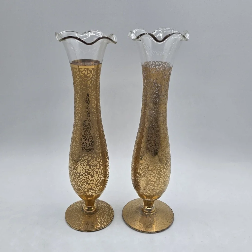 Vintage‎ Beautiful Bud Glass Vase Gold Floral Patterns Hollywood Regency